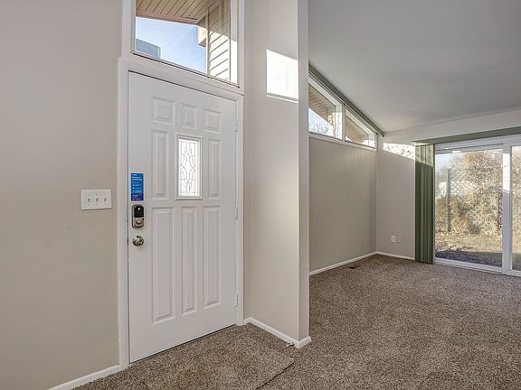 3rd image of 10856 Carnegie Dr
