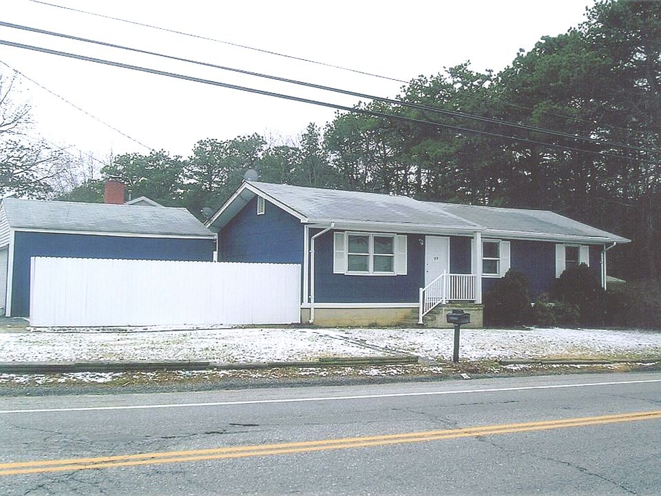 2nd image of 95 Birch St