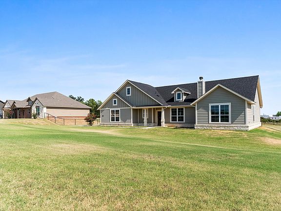3rd image of 1011 Northern Oaks Ct