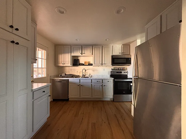131 Copper St — Photo 4