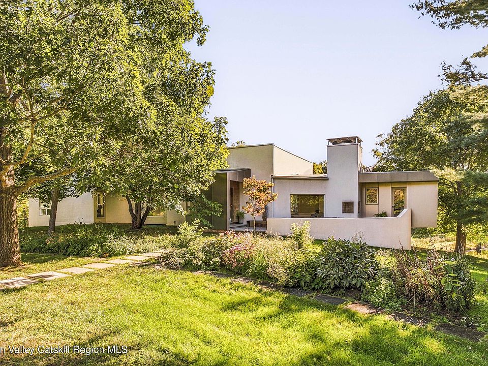 1st image of 72 Urubeck Road