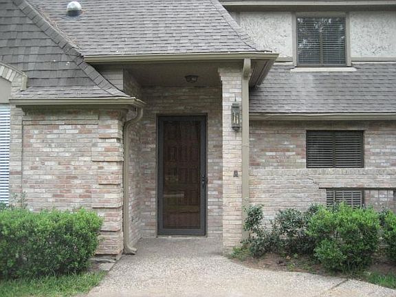 3rd image of 3519 Woodbriar Dr