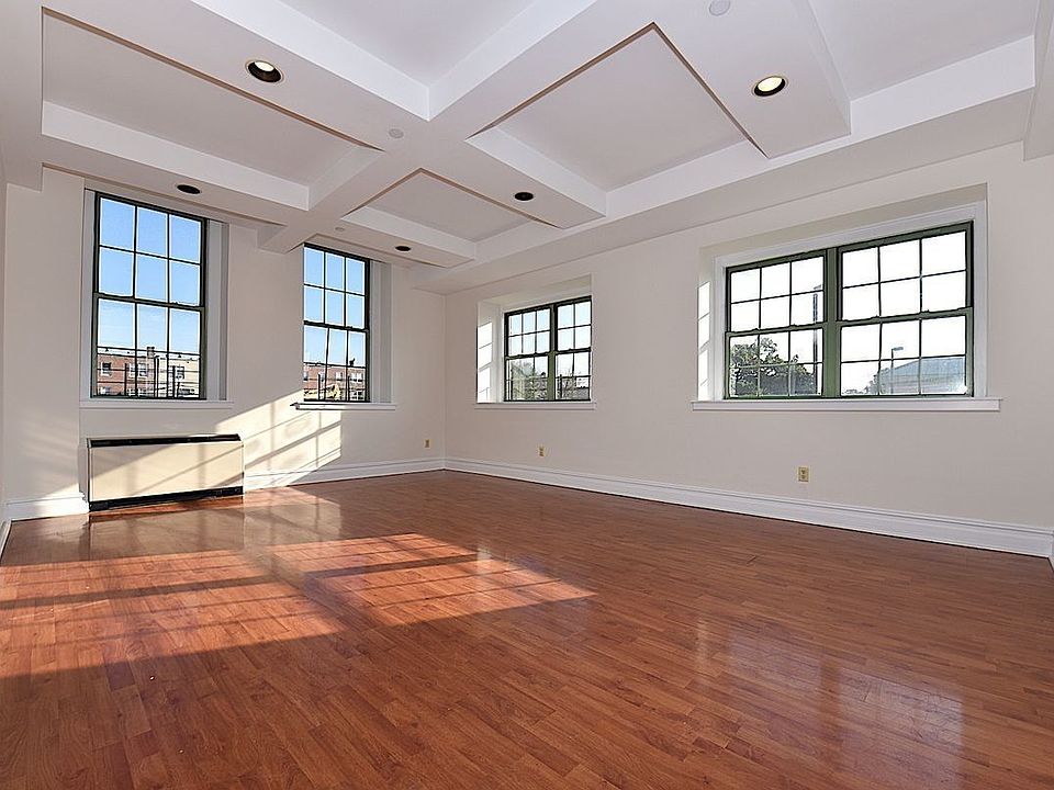 1st image of 45-02 Ditmars Blvd #140