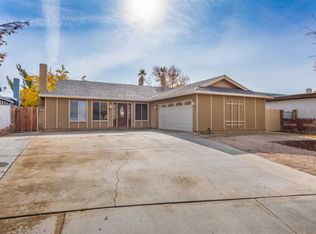 39026 Deer Run Rd, Palmdale, CA 93551