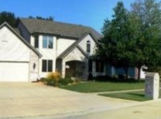 1525 E Ashland Ave, Mt Zion, IL 62549