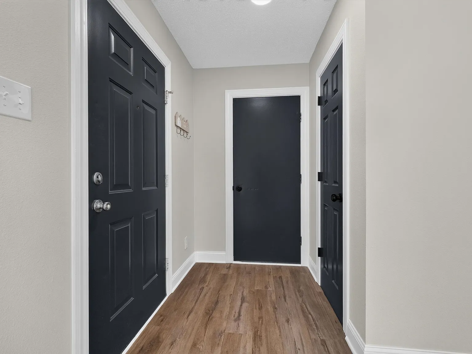 3 bed, 1505 sqft, $1,850 — Photo 3