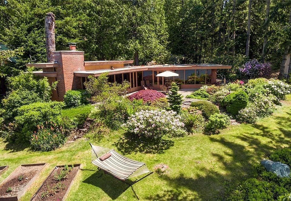 1st image of 34245 Hood Canal Dr NE