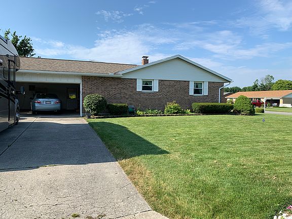 4th image of 418 Mayfield Dr
