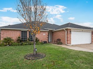 309 Helmsford Trl, Saginaw, TX 76179