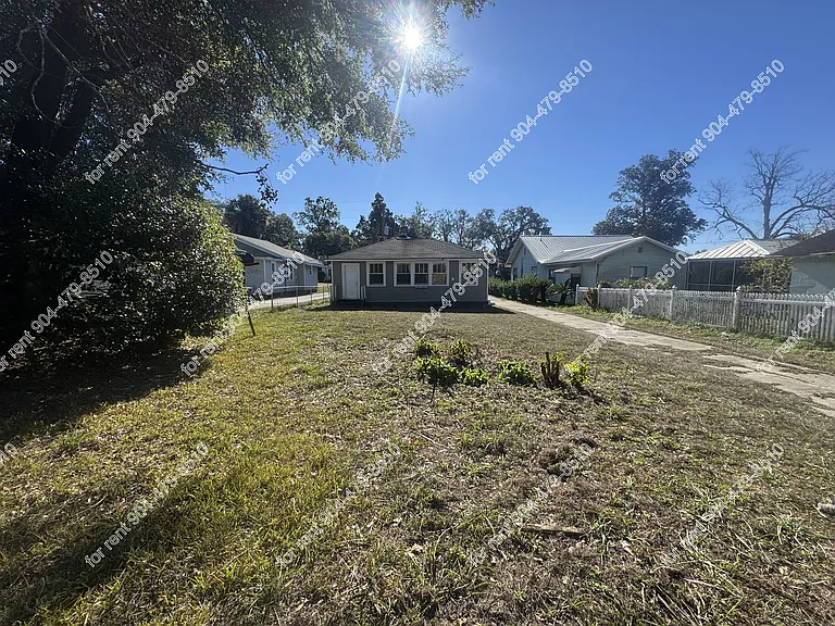 1243 Ida St — Photo 43