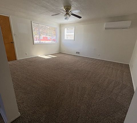 5th image of 241 & 245 Locust St N #241