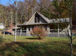 373 Gw Newsome Br, Virgie, KY 41572