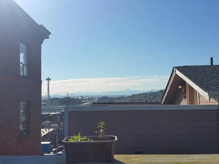 610 Melrose Ave E #A — Photo 18