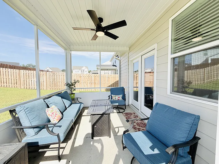 667 Honeydew Dr — Photo 7