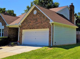 1763 Woodpine Ln, Cincinnati, OH 45255