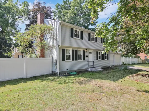 82 Brainard Road, Enfield, CT 06082