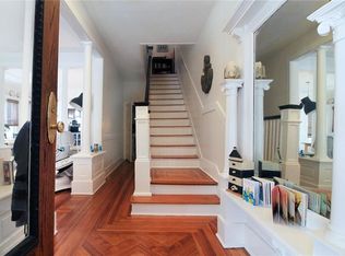 8 Wesley St, Newport, RI 02840