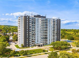 2055 Upper Middle Rd #509, Burlington, ON L7P3P4