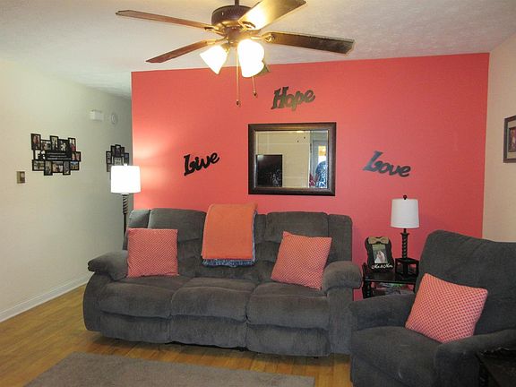4th image of 265 Gainesville Dr