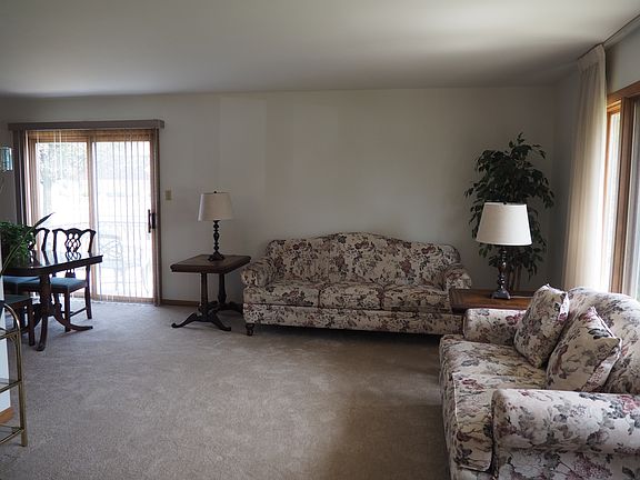 4th image of 10548 Illinois Ct #176
