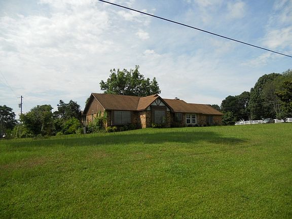 3rd image of 7416 Chaparral St