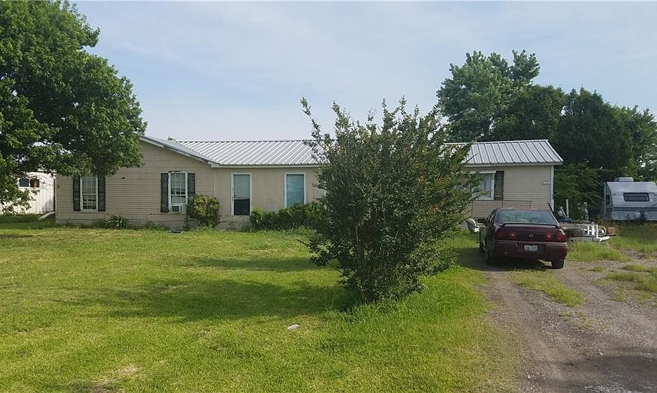 1st image of 19255 Horseshoe Dr