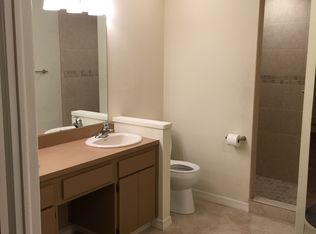 6910 Silvermill Dr, Tampa, FL 33635
