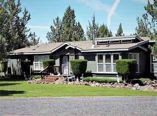 6880 NE 28th Ct, Redmond, OR 97756