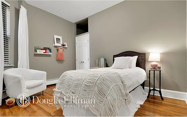 Sold by Douglas Elliman | media 4
