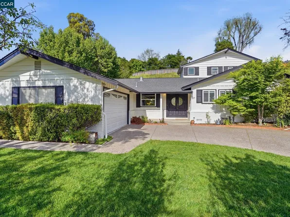 27 Whitehall Dr, Orinda, CA 94563