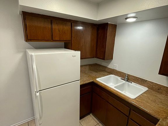 3rd image of 420 Ellwood Beach Dr APT 10