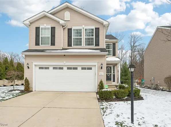 3645 Firethorn Dr, Aurora, OH 44202