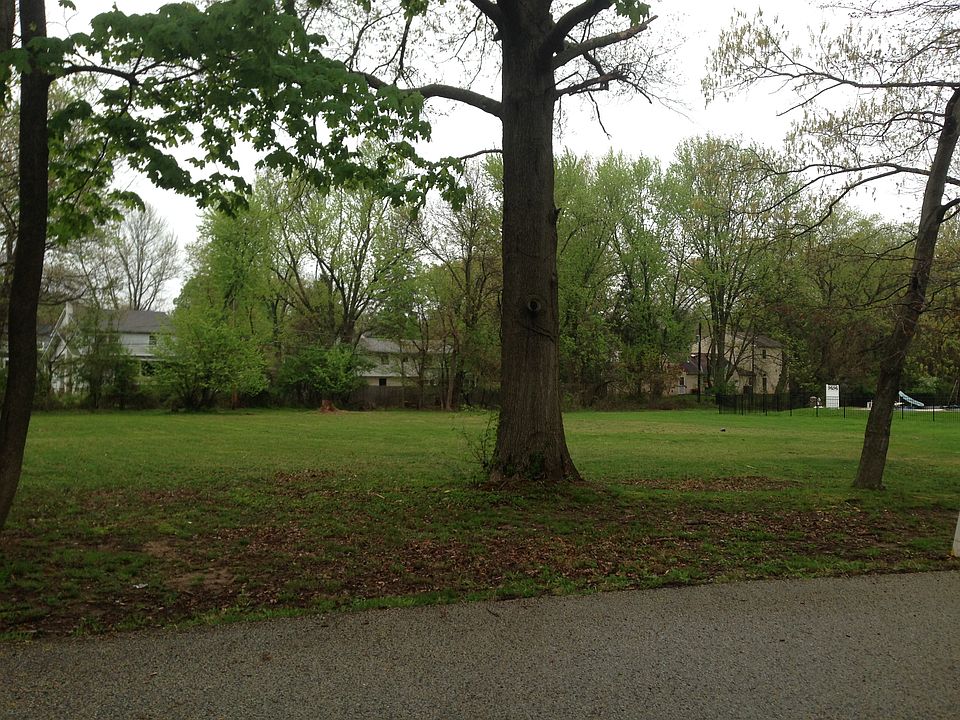2nd image of 815 Chase St