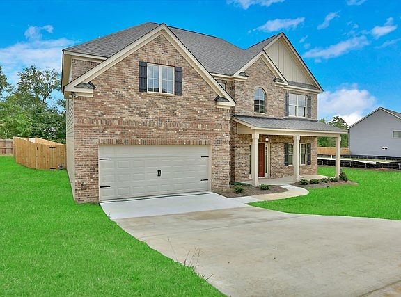 3rd image of 13 Sweet Birch Dr