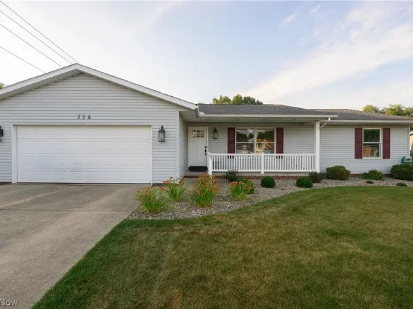 224 Jessica Dr, Dover, OH 44622