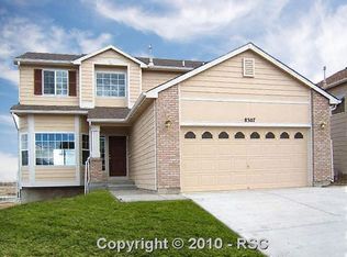8307 Parkglen Dr, Fountain, CO 80817