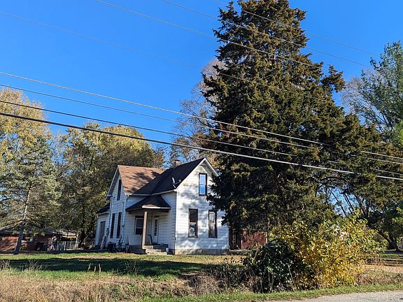 2nd image of 1781 Sloan Ave