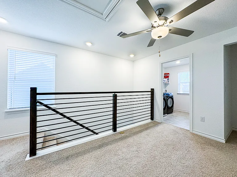 2904 Bronx Dr — Photo 15