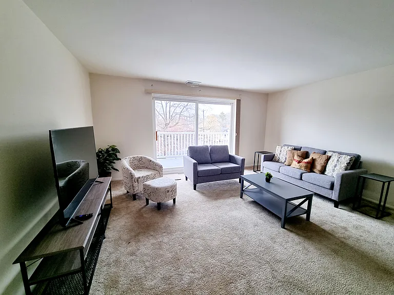46 Township Line Rd — Photo 5