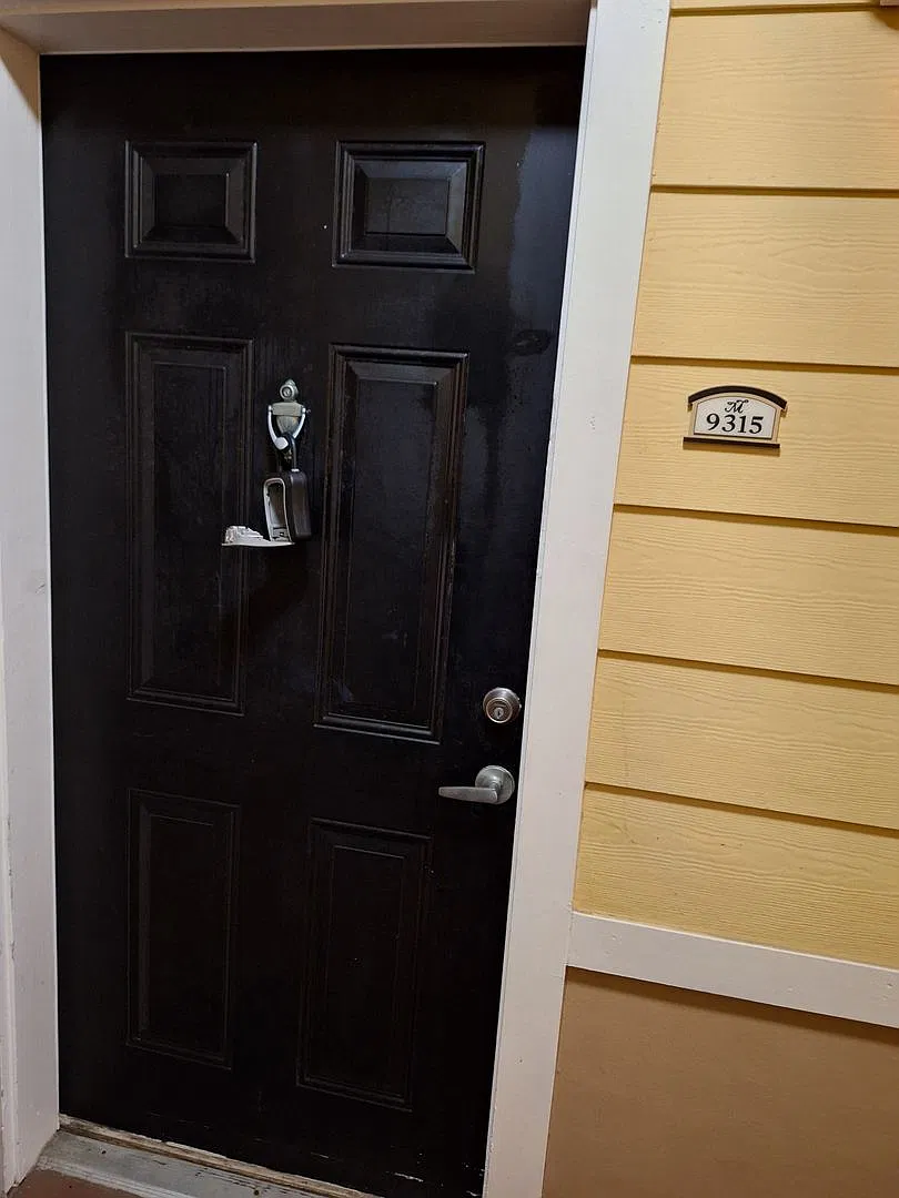 8539 GATE Parkway W 9315 — Photo 3