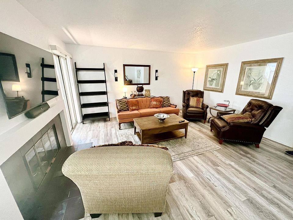 1st image of 4553 Colfax Ave #4553