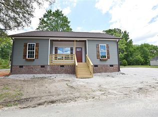 107 Graham St, Chester, SC 29706