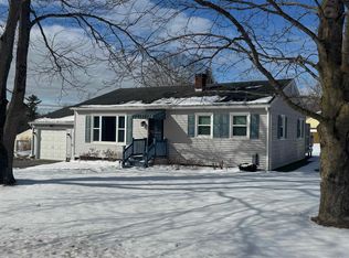 1758 East Road, Bennington, VT 05201