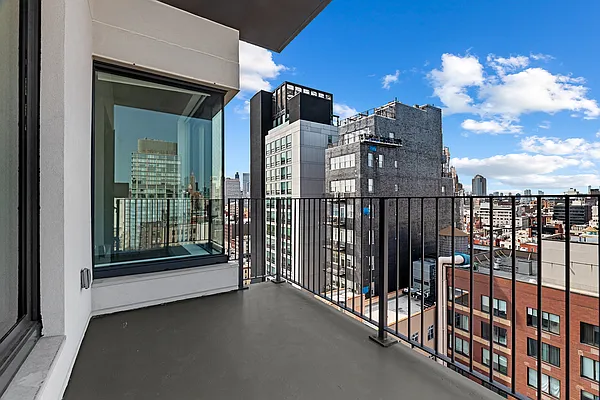 Rented by REAL New York | media 15