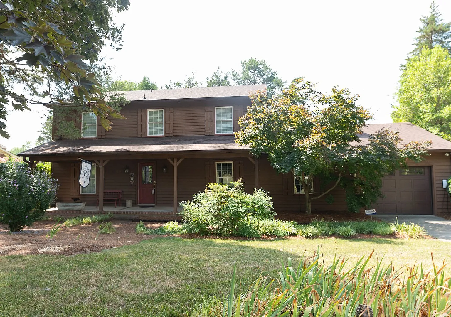 Immaculate 4 bedroom 3 bathroom home in Northwest Greensboro with 1 car garage/large fenced-in ya... — Photo 1