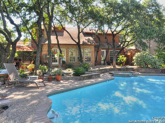 3rd image of 15515 River Bend Dr