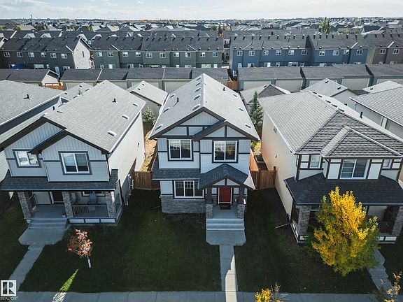 4th image of 15927 13th Ave SW