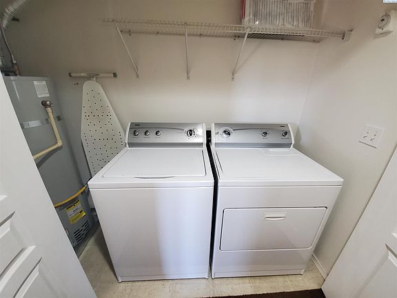 4th image of 6302 Maryhill Ln