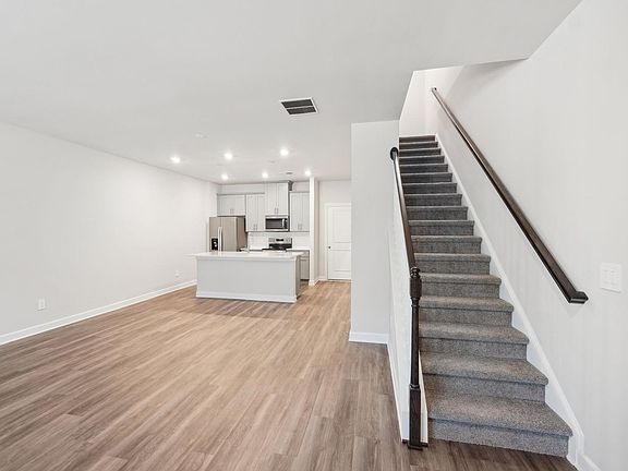 Step inside the Lancaster floorplan at Crossrail Station.