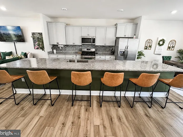 4152 Skipton Pl — Photo 7